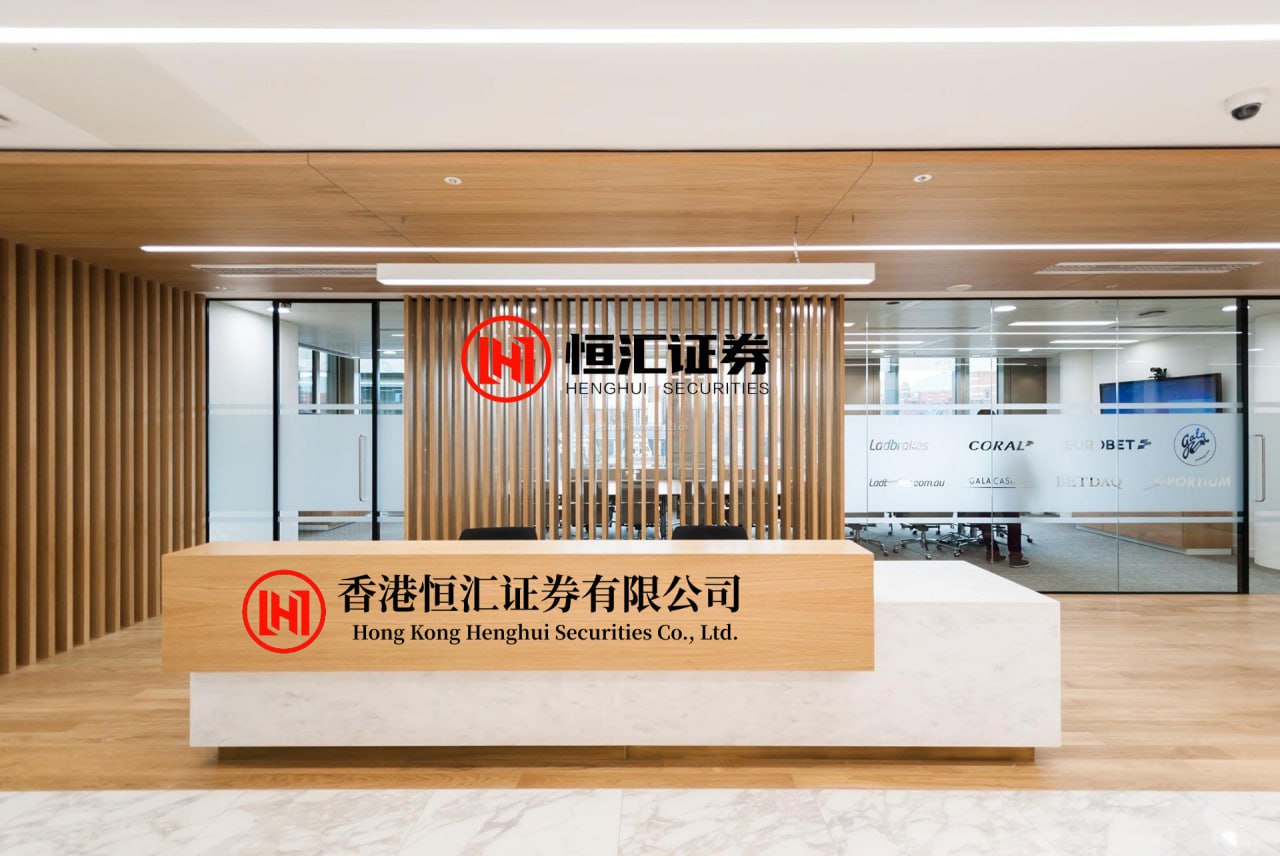 点石策略官网 曝“小甜甜”布兰妮涉嫌酒后驾驶 当晚在加利福尼亚被捕
